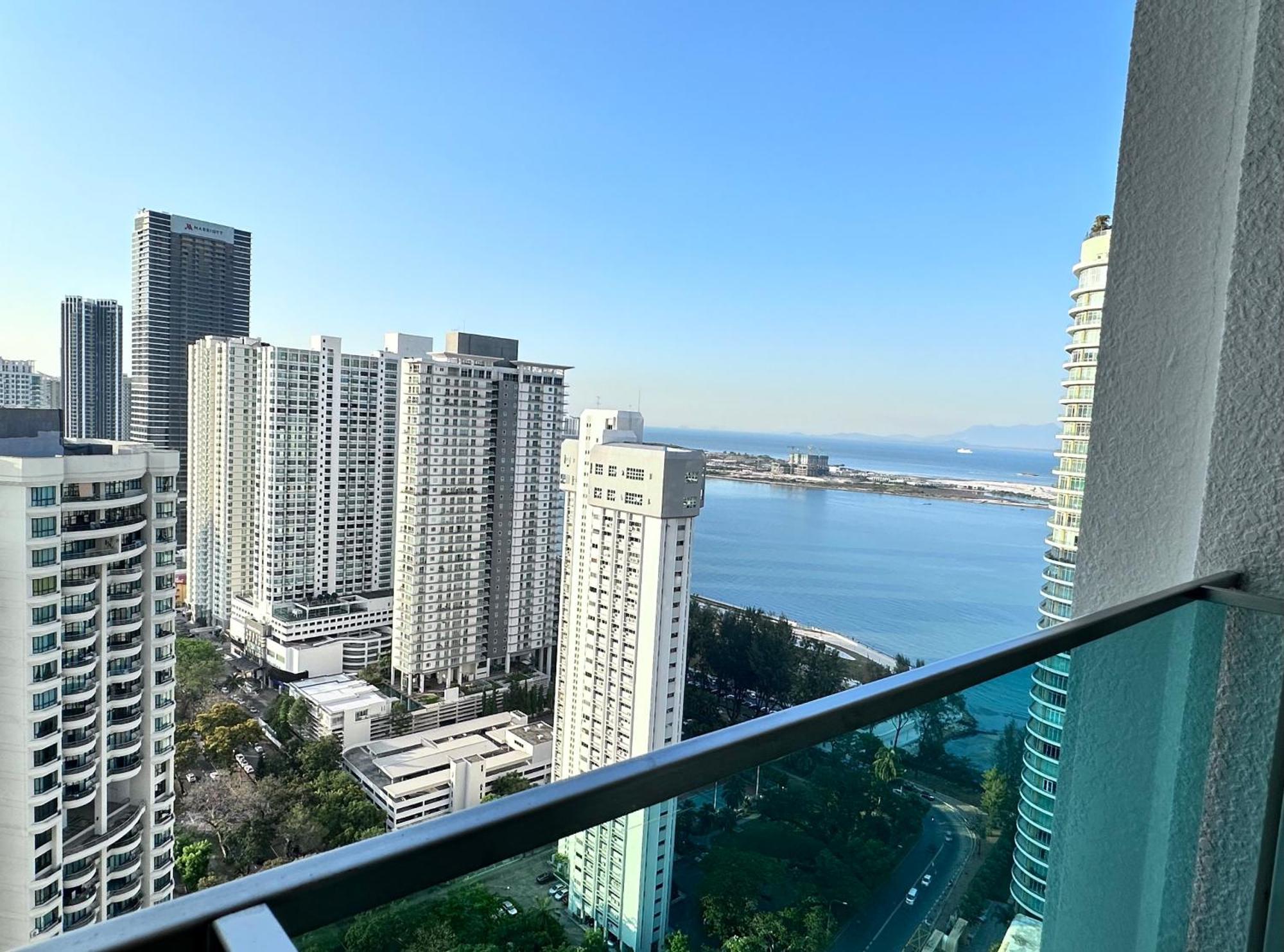 Leisure 1bedroom Balcony Gurney * George Town